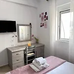 Апартаменты Lily Sea View Саранда