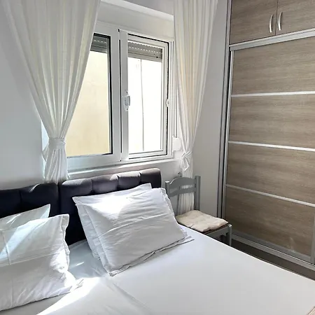 Lily Sea View Daire Saranda