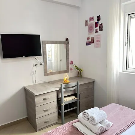 Daire Lily Sea View *