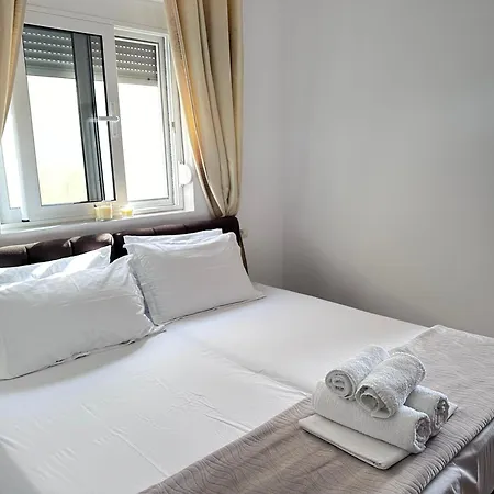 Lily Sea View * Sarande