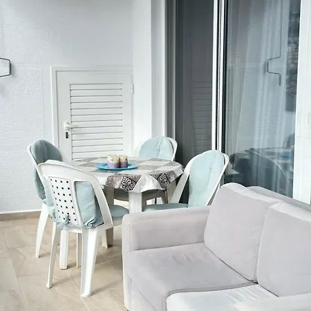 Lily Sea View * Sarande