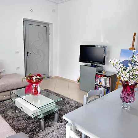 Lily Sea View דירה