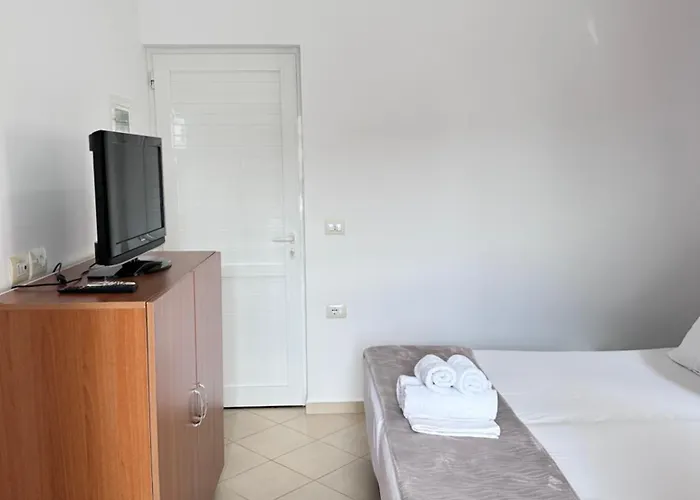 Lily Sea View * Sarandë